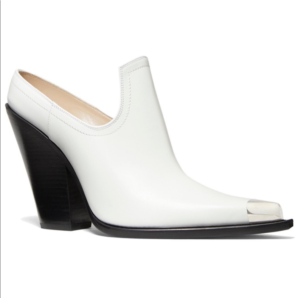 Michael Kors Kory Leather Pump
